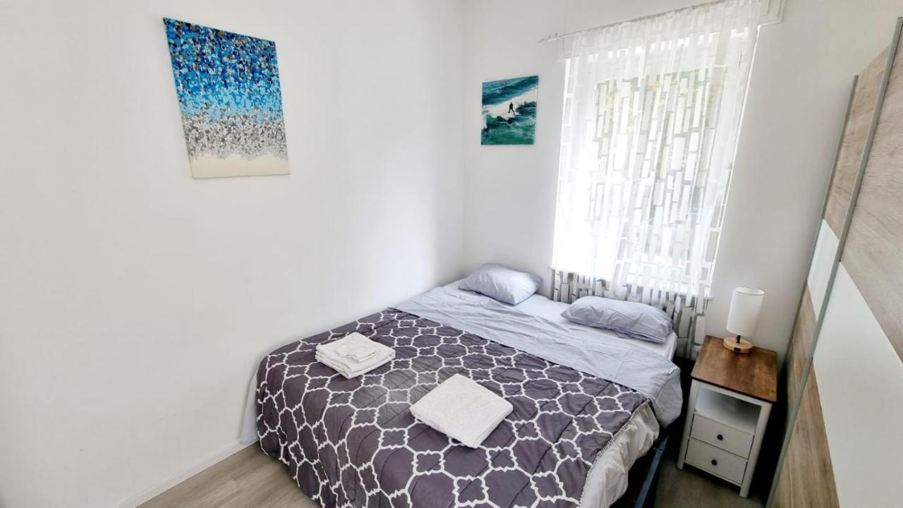 Cozy And Modern 1 Bedroom 3 Room Apartment Wiesbaden Eksteriør billede